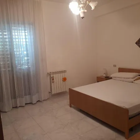 Rosa Di Calabria Bovalino Marina