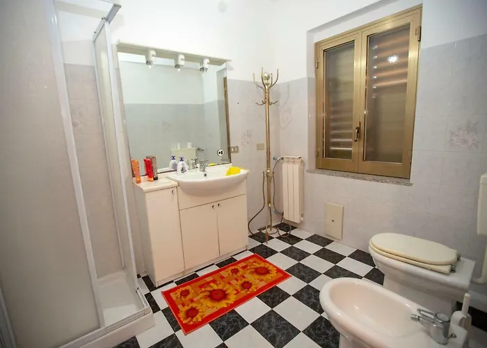 Rosa Di Calabria 3* 博瓦利诺马里纳