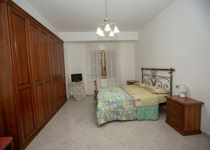 招待所 Rosa Di Calabria 3*