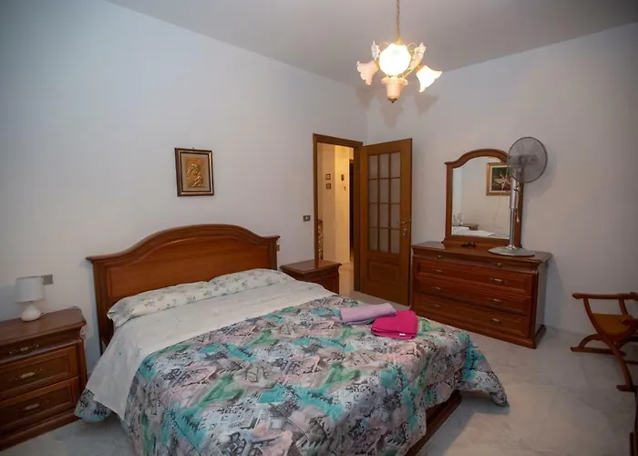 招待所 Rosa Di Calabria 3*