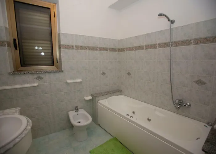 Rosa Di Calabria 招待所 博瓦利诺马里纳