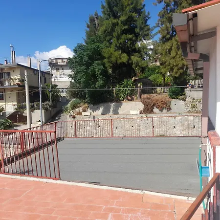 Rosa Di Calabria Affittacamere *