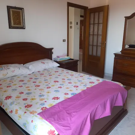 Rosa Di Calabria Gasthof Bovalino Marina