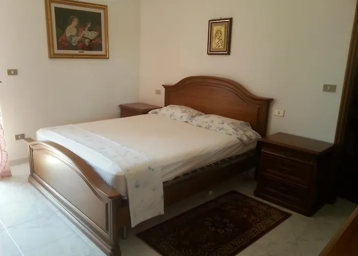Rosa Di Calabria 3*